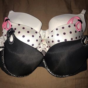 Victoria Secret bra lot (3)